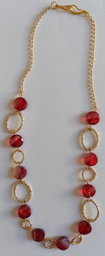Collana fatta mano con - a,