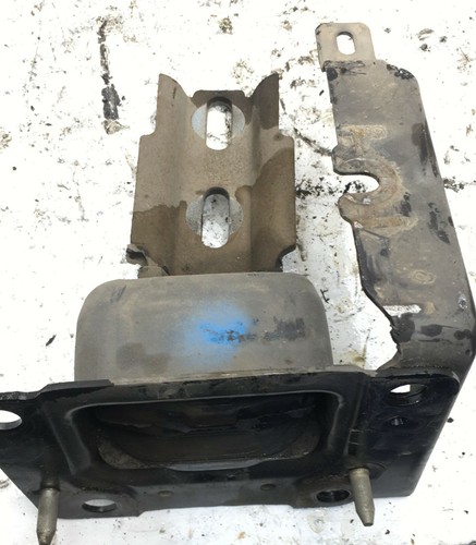 Ricambi usati supporto motore - ricambi,