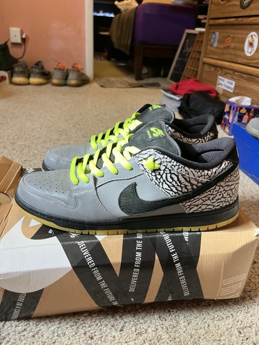 Nike dunk low clark kent - nike,