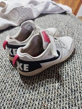 SCARPE NIKE BIMBO NR. 32 MOD 870025-105 IN OTTIMO STATO