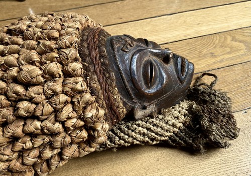 Masque tshokwe chokwe congo - /,