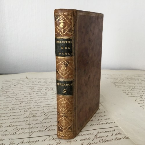 Libro xviii bibliothèque - xviii,
