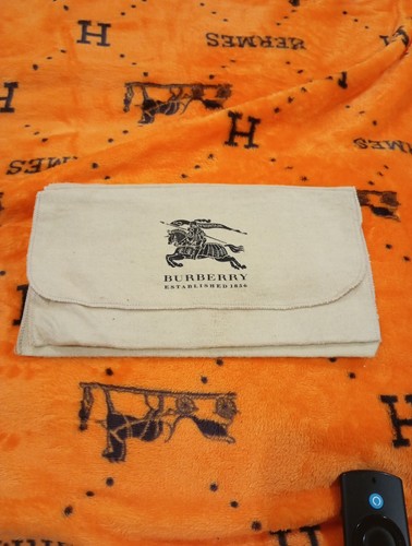 Burberry sacchetto antipolvere - burberry,