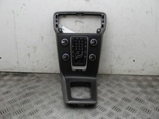 Assetto radio Volvo V40 con