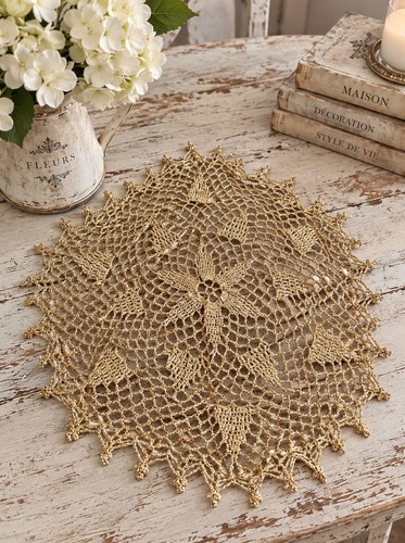 Round crochet centerpiece - round,