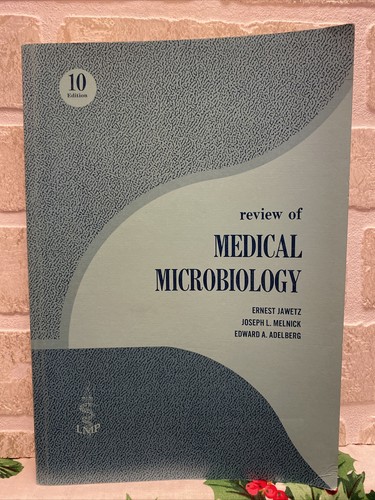 Review medical microbiology - review,