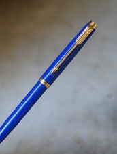 MAGNIFIQUE STYLO BILLE PARKER