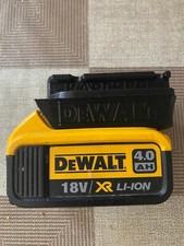 ADATTATORE BATTERIA DA DEWALT