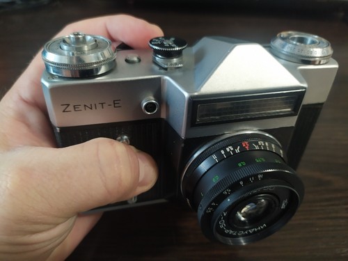 Vintage reflex camera zenit - vintage, zenit-e