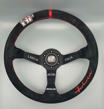 Volante sportivo scamosciato