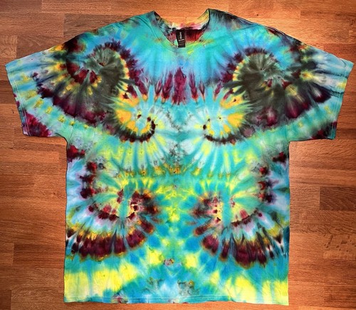 Tie dye shirt - t-shirt, hippy