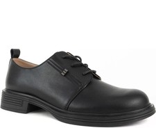 Scarpe eleganti nere chiuse