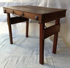 SGABELLO PIEGHEVOLE IN LEGNO