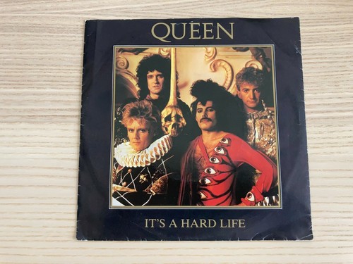 Queen hard life is - life, /