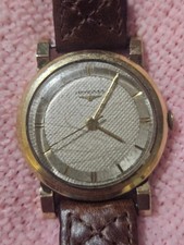 Orologio vintage Longines wittnauer uomo carica manuale quadrante texture tortiera 