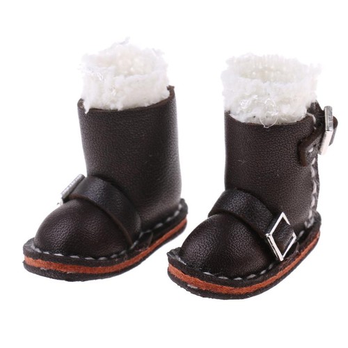 Coppia scarpe con fibbia - di, in
