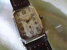 Longines Quadrato 14K Oro