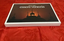 Libro fotografico - "ESSERE VENEZIA" di FULVIO ROITER - Magnus con box sup