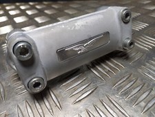 Pontet de fourche guidon