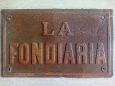 Targa latta assicurazioni - in,