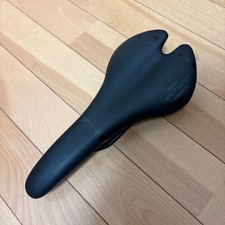 Sella bici stretta dinamica