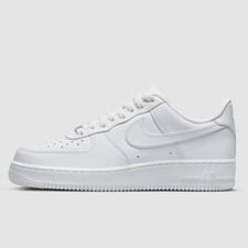 Nike Air Force 1 '07 (44 euro)