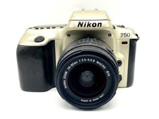 Nikon F50 + Sigma 28-80 mm