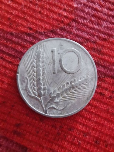 Moneta lire del 1981 - del,