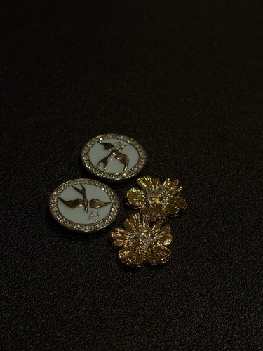 Chanel vintage button back - vintage,