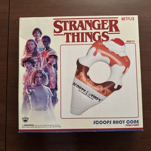 Nuovo stranger things - stranger, netflix