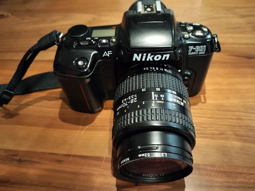 Nikon 601 quartz - f-601, film