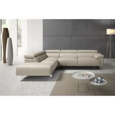 Divano in Pelle Angolare Egoitaliano Malika con Poggiatesta Regolabile chiaro