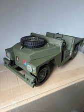 Land Rover 88 Commando Action