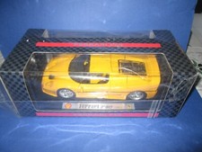ferrari 1/18 MAISTO 550