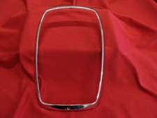    cornice ghiera faro Mercedes  200/ 8 metallo cromato