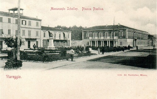 756 viareggio piazza - c,