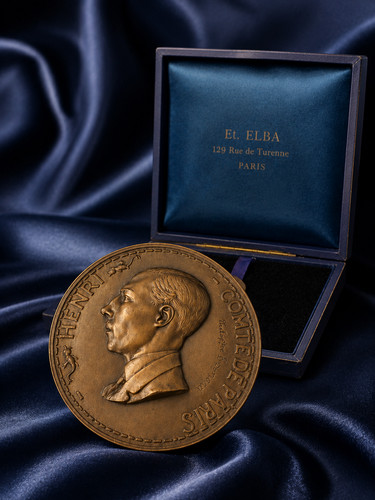 French royal bronze medal - royal,