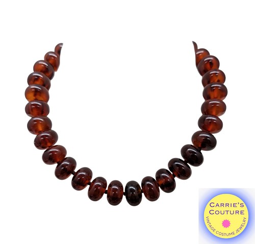 Collana perline finta - di,