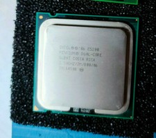 Processore Dual Core Intel Pentium E5200 (2 MB cache, 2,50 GHz, FSB a 800 MHz)
