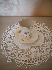 Vecchio bicchierino con piattino in ceramica marchiati "Bavaria"