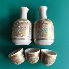 Set di sake in ceramica