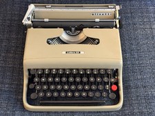 Olivetti Lettera 22 Portable