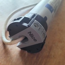 MOTORE TUBOLARE PER TAPPARELLE DIAMETRO 45 MM NICE XM7500000 40NM 12r/min 230V