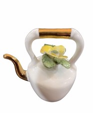 Mini casa delle bambole piatti