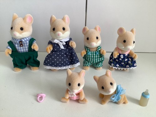 Sylvanian families hawthorne - families,