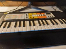 Yamaha PSS-F30 37 Tasti