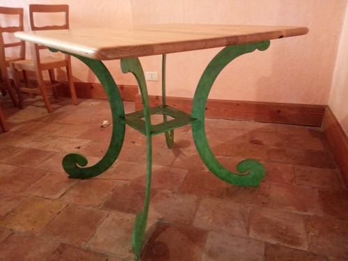 Tavolo quadrato massello di - quadrato,