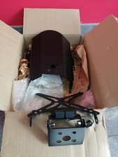 PORTATARGA REGOLABILE IN FERRO