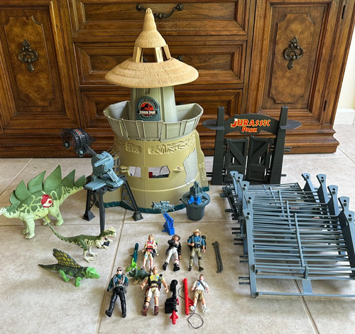 Kenner jurassic park command - kenner,