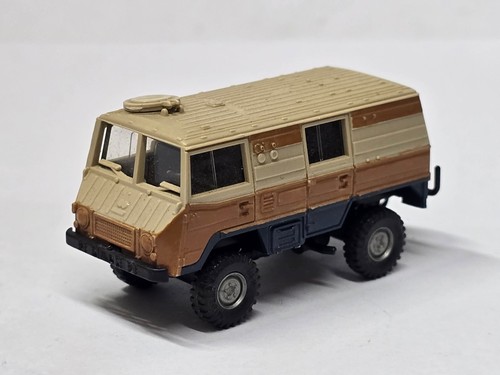 Roco minitanks steyr puch - minitanks, steyr-puch